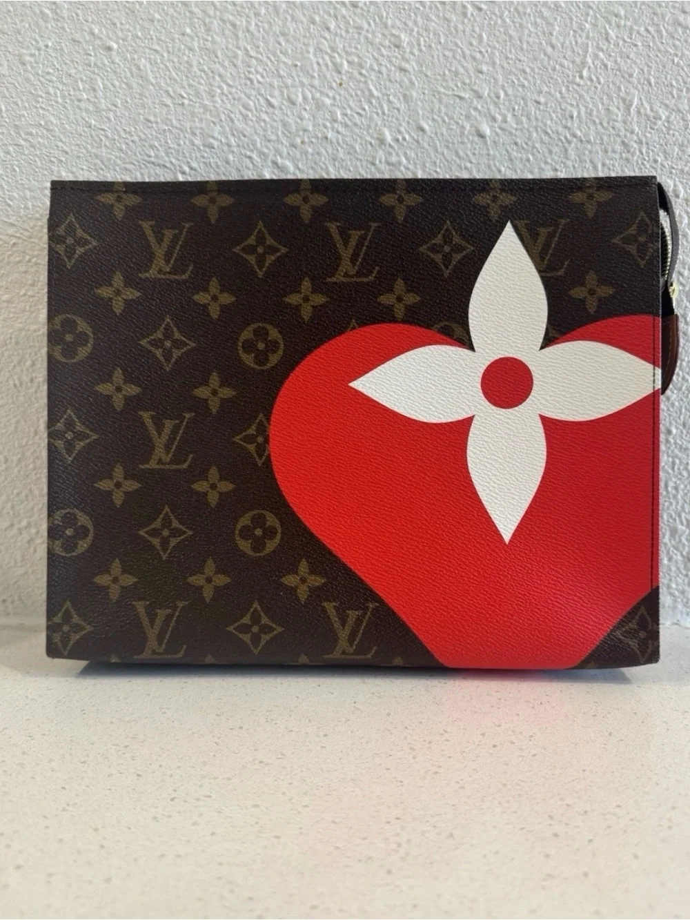 Louis Vuitton Monogram Game On Toiletry Pochette 26 Limited Edition.